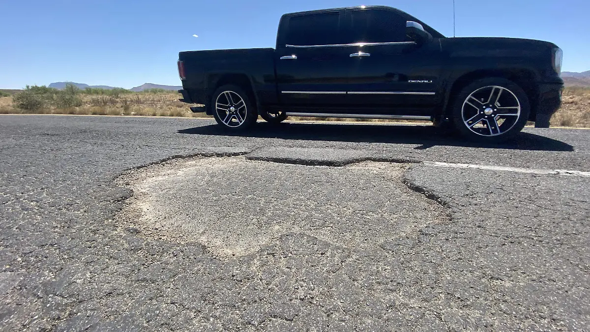 Baches en la Carrtera a Juarez. (2) (1)